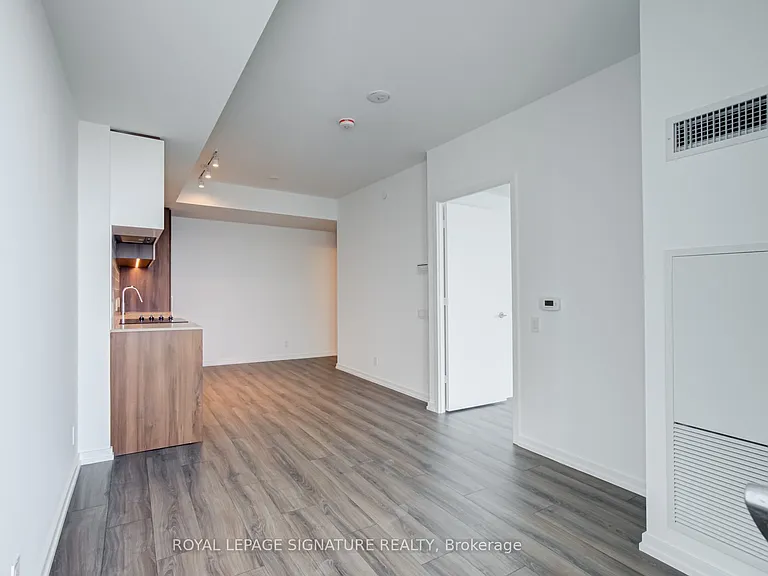 1000 Portage Pkwy #4715 — Photo 3