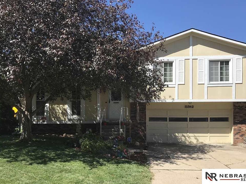 1st image of 15942 Marinda Cir