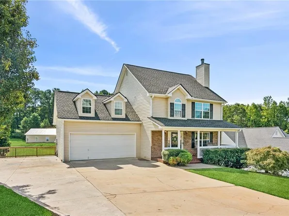 4409 Waterman Dr, Gainesville, GA 30506