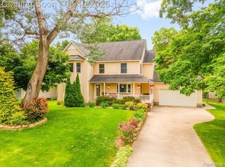 1104 E Huron River Dr, Van Buren Township, MI 48111