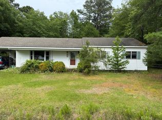761 Chownings Ferry Rd, Lancaster, VA 22503