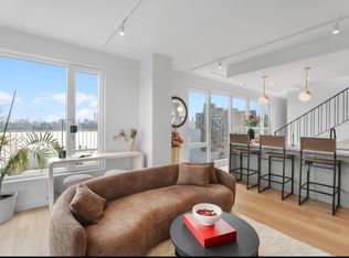 16 West St #1124, Brooklyn, NY 11222