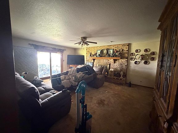2nd image of 2726 Mount Vernon Rd