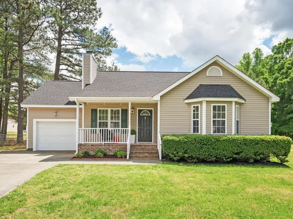 1090 Blackstone Dr, Creedmoor, NC 27522