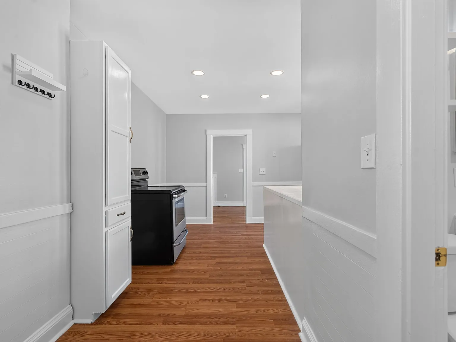 1 bed, 800 sqft, $2,175 — Photo 3