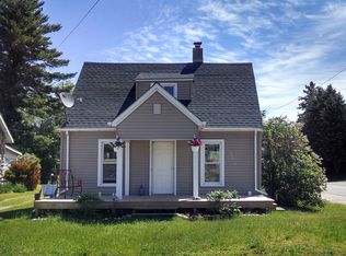 11365 West St, Atlanta, MI 49709