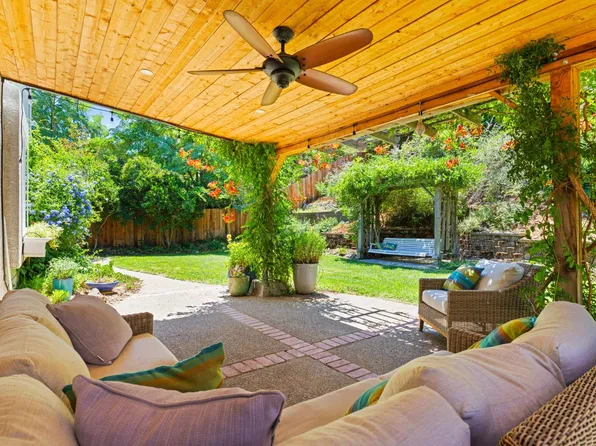 7046 Kentfield Dr, Shingle Springs, CA 95682