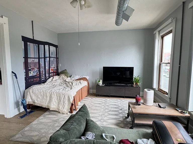 1337 Prospect St #2 — Photo 8