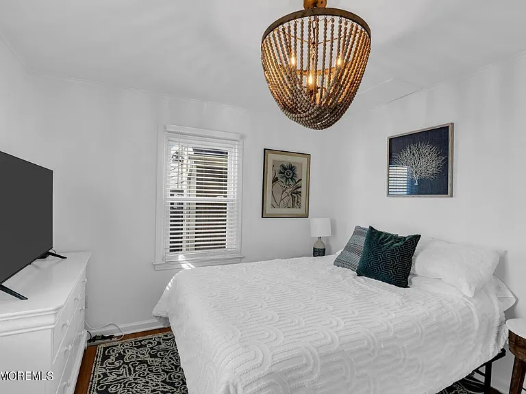 1403 Ocean Ave — Photo 8
