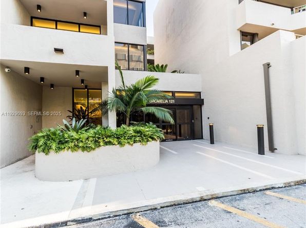 121 Crandon Blvd APT 248