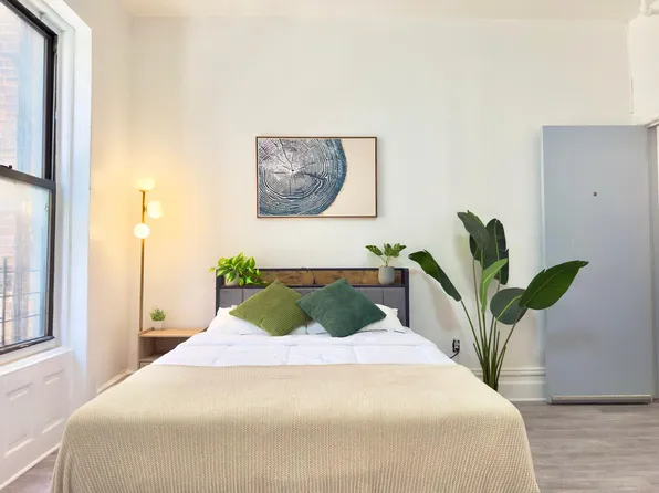 207 West 85th Street image 1 of 10