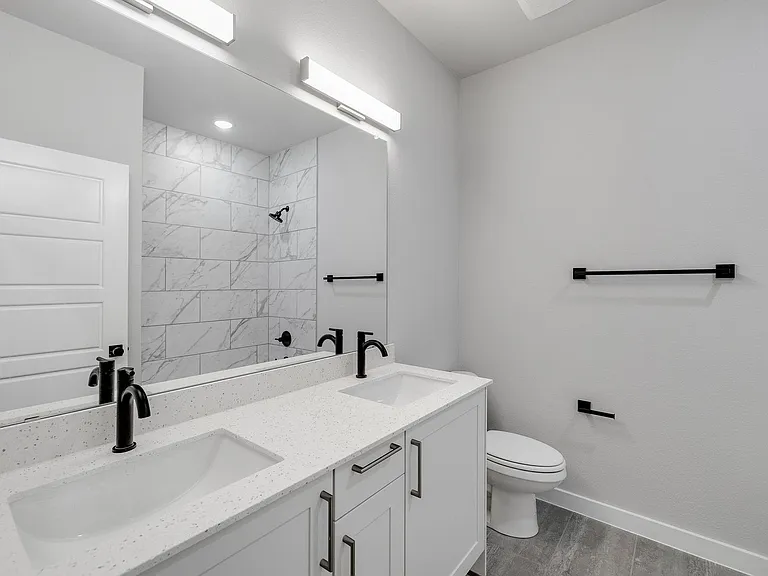 3825 Clovis St — Photo 11
