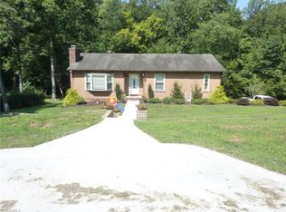 209 Norma Ln, Advance, NC 27006