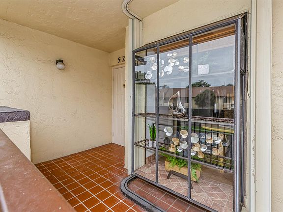 2nd image of 1937 SW 15th Street #52