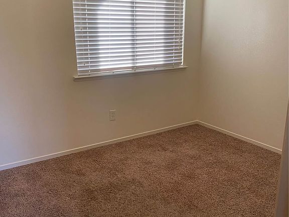 3rd image of 687 Carmel Dr