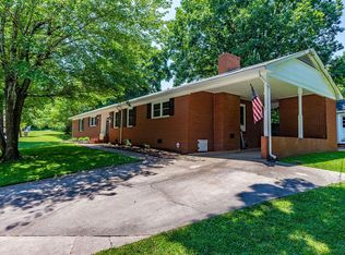 936 Walton Ct, Asheboro, NC 27203