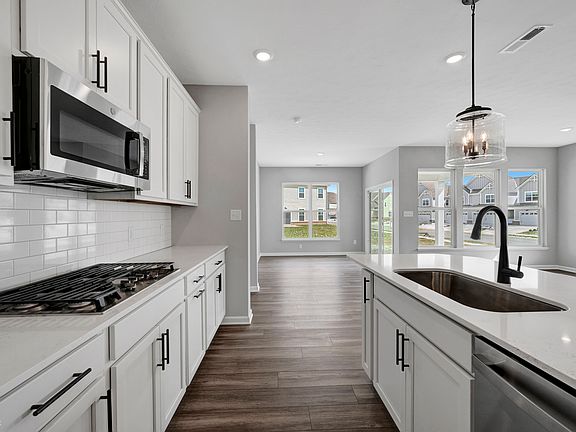 6th image of this home