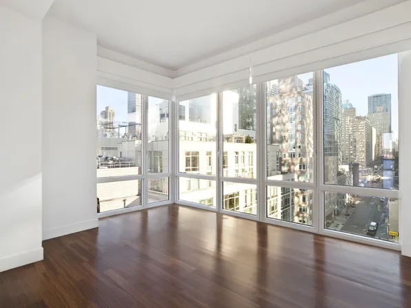 10 West End Avenue image 3 of 8