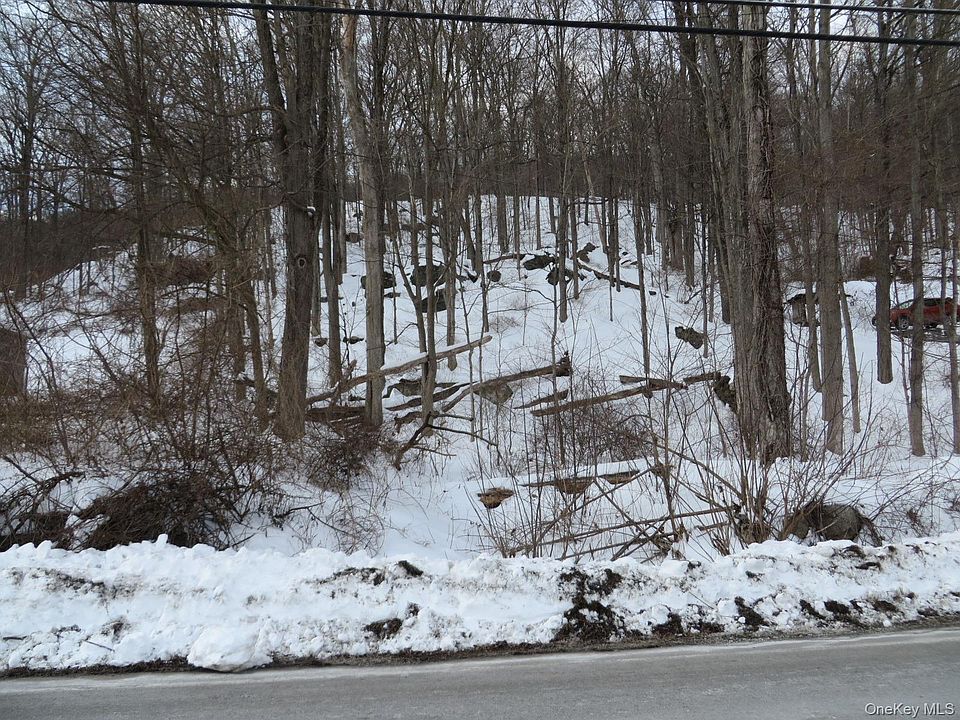 1st image of 477 Sprout Brook Road