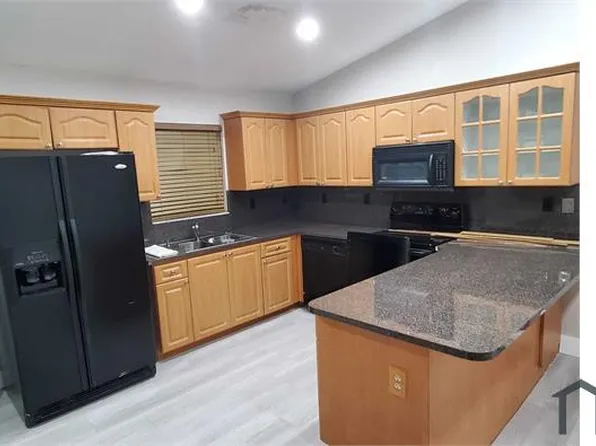 10412 SW 23rd Ter, Miami, FL 33165