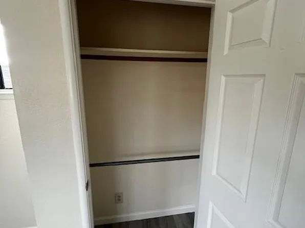 (undisclosed Address), Salinas, CA 93901