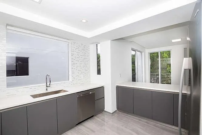 700 NE 14th Ave #206 — Photo 14