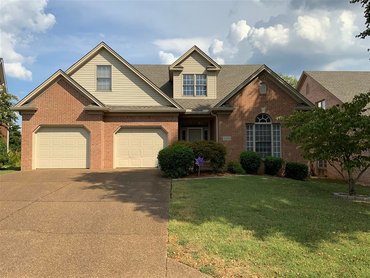 1056 Saint Andrews Cir