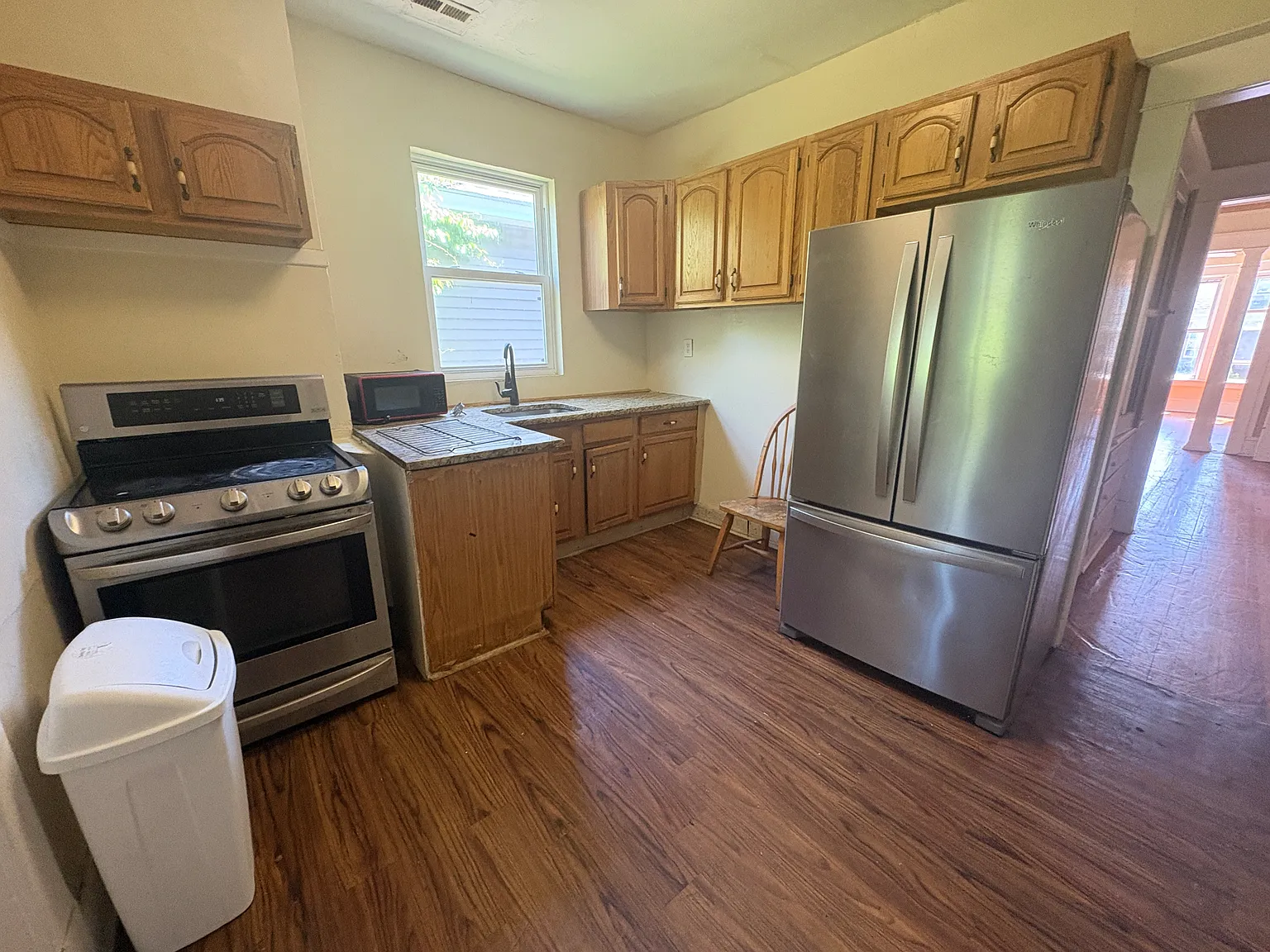 4 bed, 1200 sqft, $1,595 — Photo 3