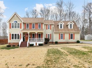 2004 Eastwood Ridge Dr, Moseley, VA 23120