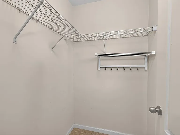 7019 Hamilton Mill Dr — Photo 25