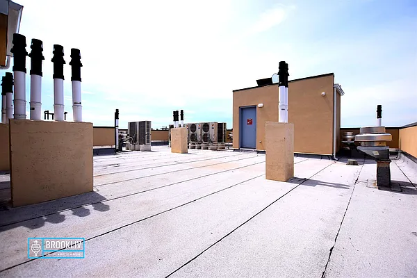 Rented by null | media 36