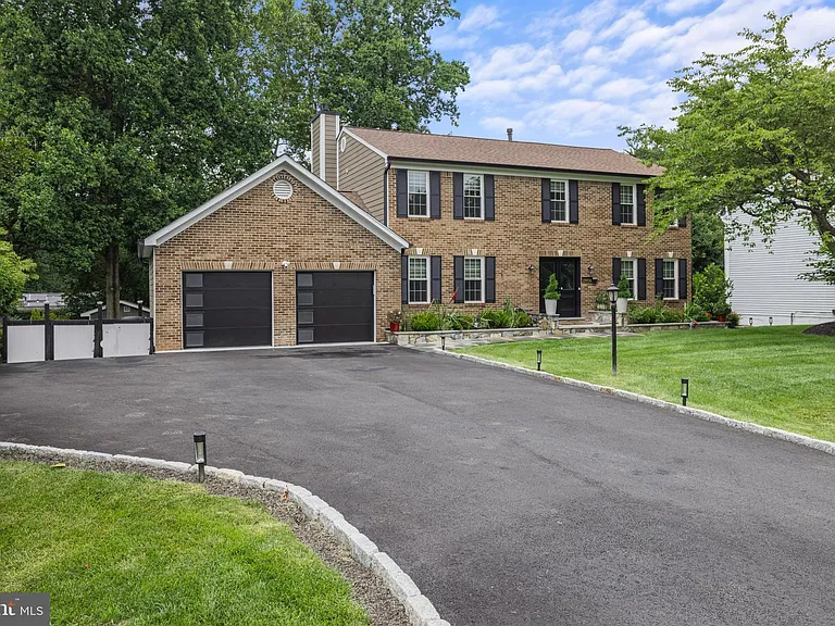 13908 Pleasant Grove Ct — Photo 59