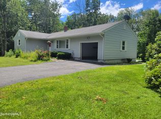68 Wade Inn Rd, Becket, MA 01223