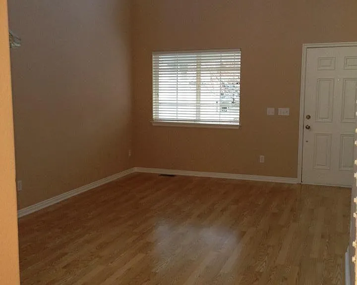 9200 E Kansas Pl — Photo 4