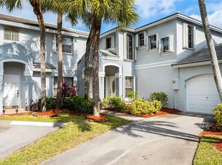 4811 Grapevine Way, Davie, FL 33331