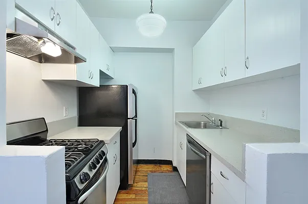 Rented by Corcoran | media 3