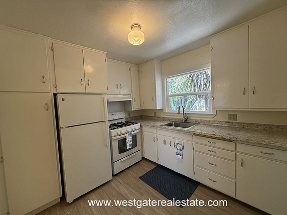 5th image of 321 Vallejo St