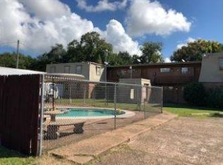 1825 Bayou Rd #95JN7EW9V, La Marque, TX 77568