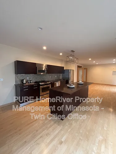 3116 Lake St W #115 Photo 1