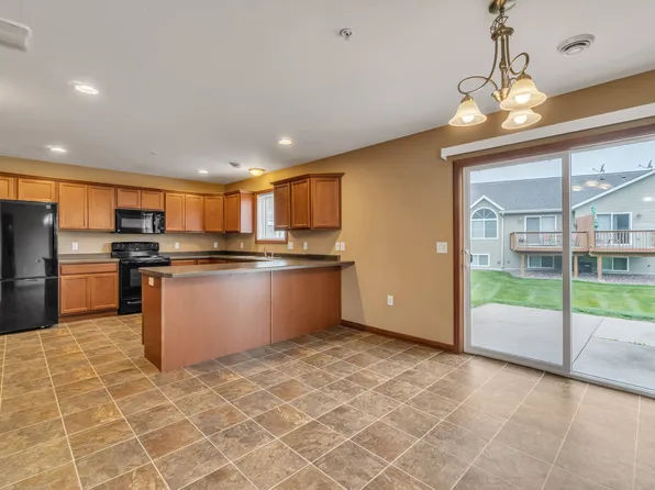 Willow Creek Townhomes, 1550 Nicholas Ln #1609-3, Chippewa Falls, WI 54729