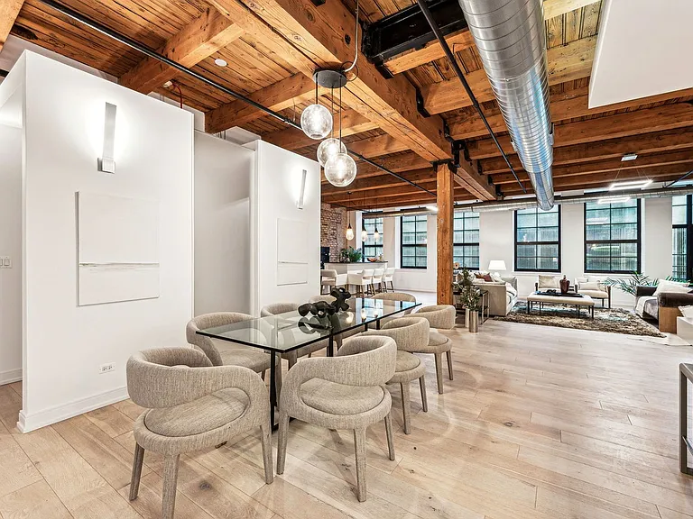 223 W Lake St #2S — Photo 16