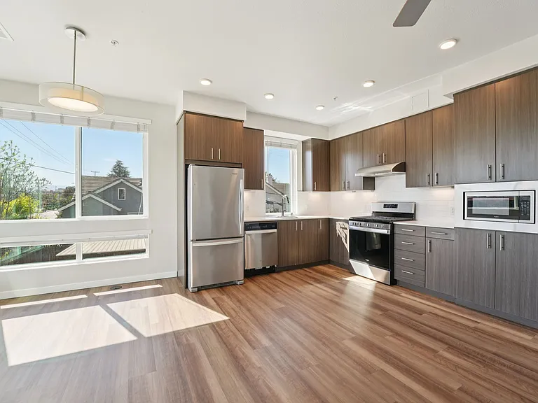 Santana Terrace — Photo 21