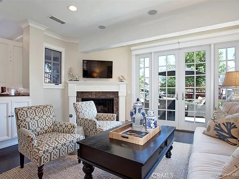 441 Carnation Ave — Photo 5