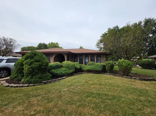 15242 Saint Andrews Dr, Orland Park, IL 60462