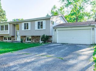 1042 S Euclid Ave, Villa Park, IL