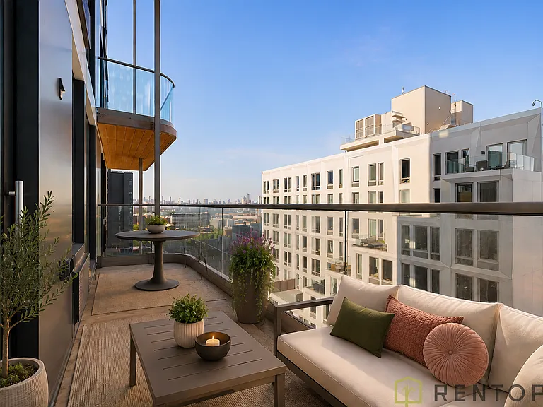 106 Fleet Pl #20C — Photo 2