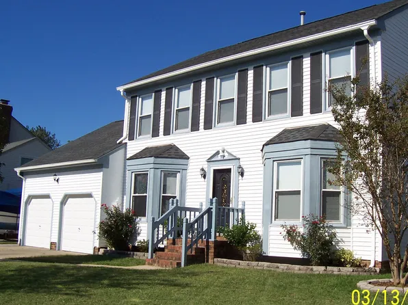 3208 Glastonbury Dr, Virginia Beach, VA 23453