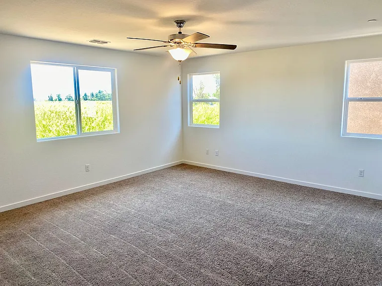 6689 E Cambridge Ave — Photo 20