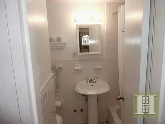 Rented by Halstead Real Estate | media 26