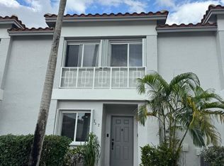 757 NW 208th Drive, Pembroke Pines, FL 33029